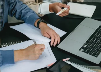 Which Resource Management Task Enables Resource Coordination Throughout The Incident?