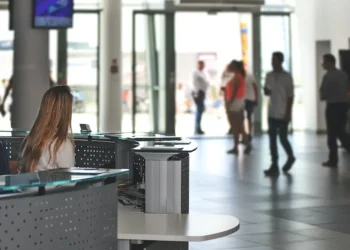 At The Incident Scene, Who Handles Media Inquiries?